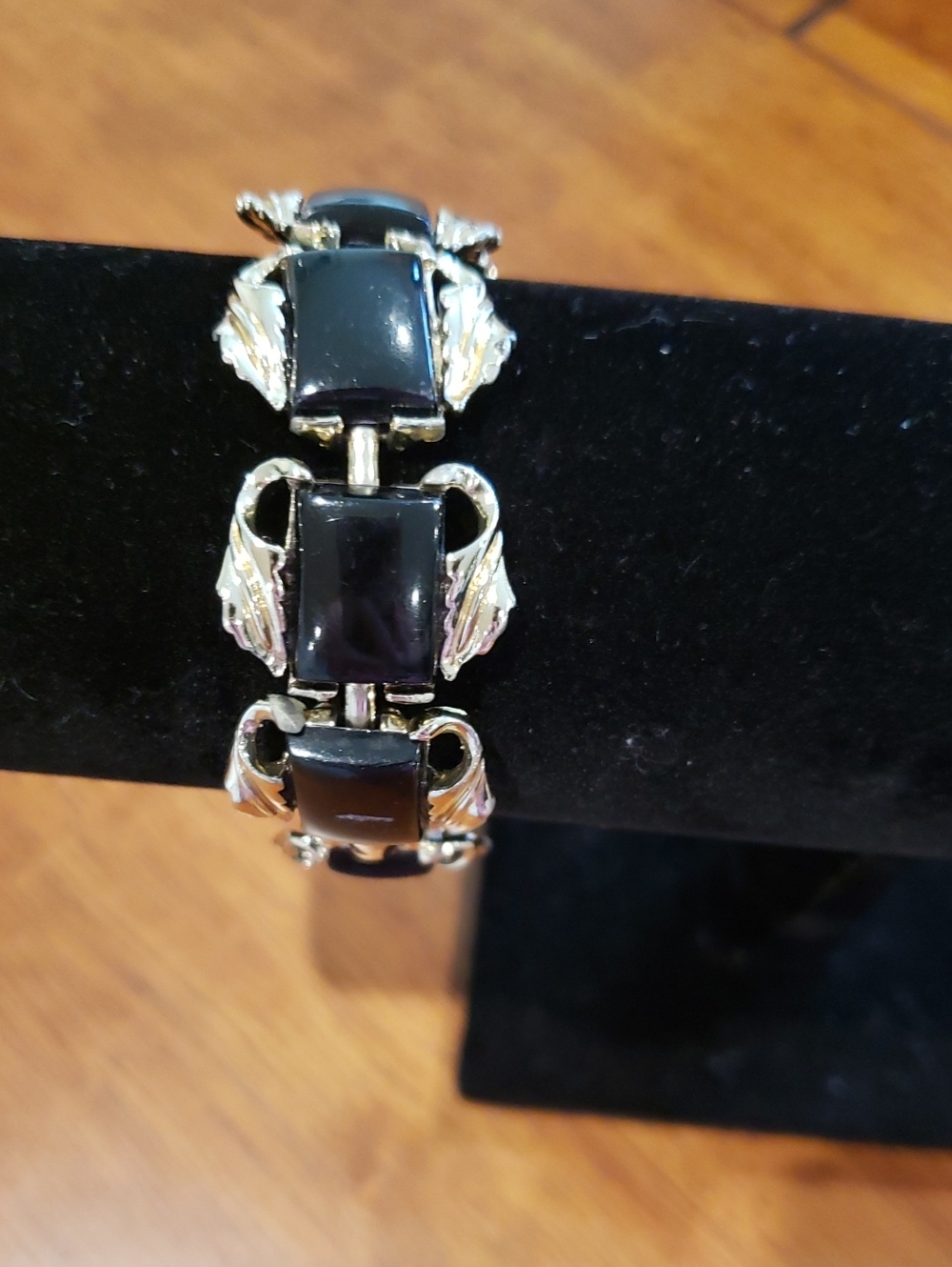 Vintage Coro Signed Mid-Century Black Stone Silver Multi-Panel Bracelet